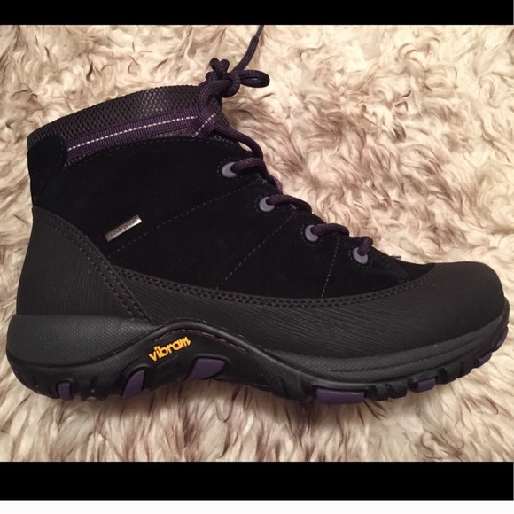 dansko paulette hiking boot